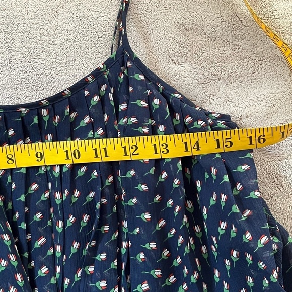 girl. By Band of Outsiders Ditsy Tulip Print 100% Silk Dress Size 0 Boho Summer - Picture 13 of 14